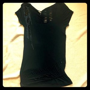 Black size large T-shirt from the buckle SzL large